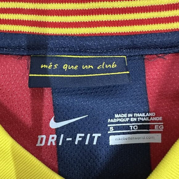 Nike FC Barcelona Home Jersey Size S FCB #8 Iniesta - Picture 3 of 5
